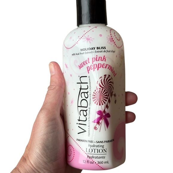 Vitabath Holiday Bliss Sweet Pink Peppermint Hydrating Lotion 12 oz - Picture 1 of 6